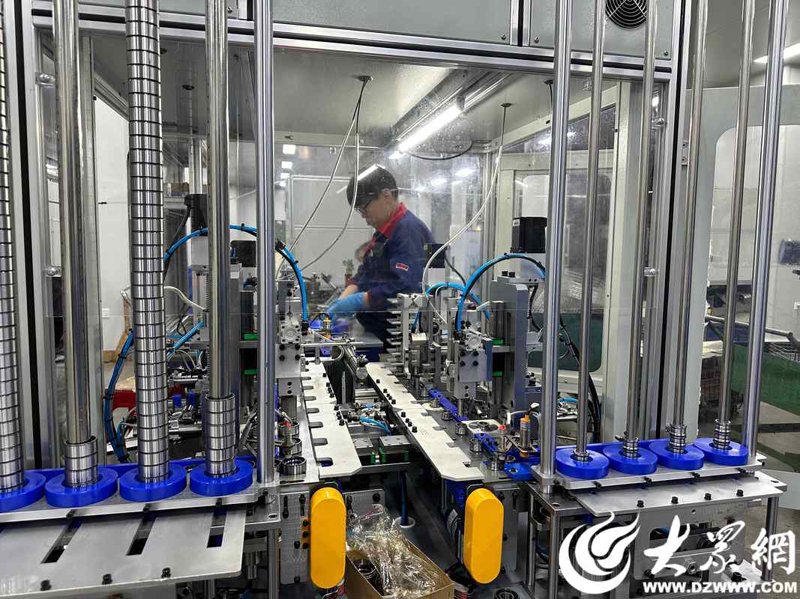 深沟球轴承选购指南：为您的设备选择合适的那颗星